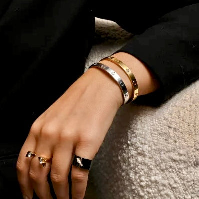 2 pcs Cartier stainless steel bangles